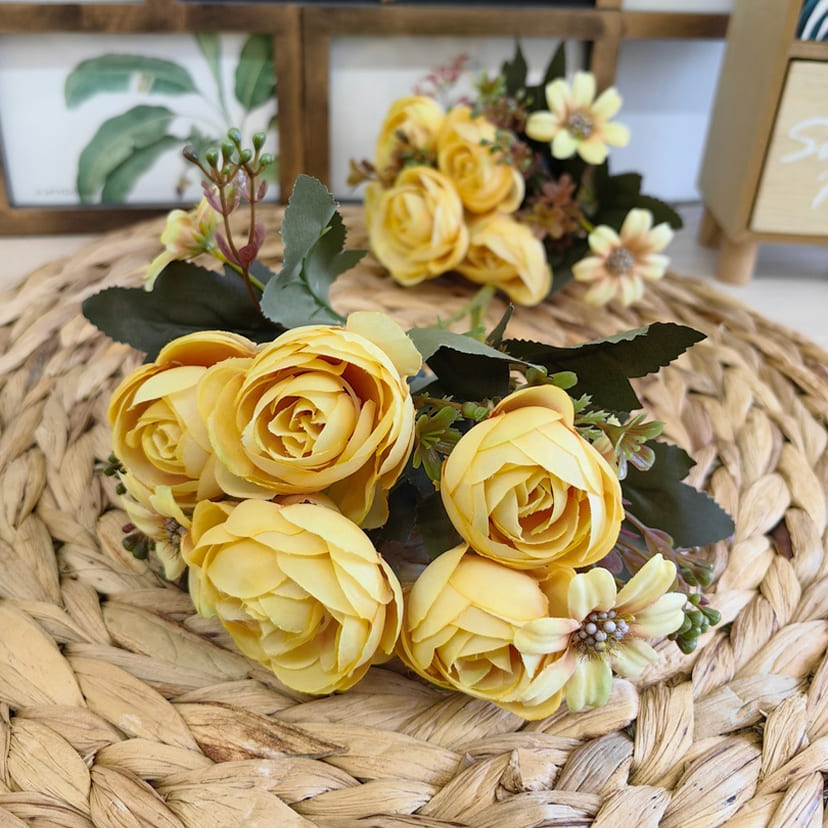 Искусственные цветы в Волгограде | Цветы искусственные «Камелии с мелкоцветом», желтые, букет